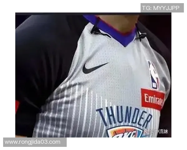 东契奇对阵雷霆比赛第二次技术犯规已被官方撤销引发热议