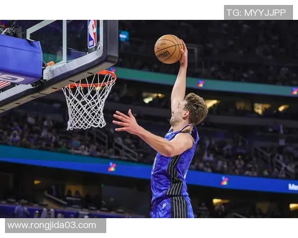 状态不佳！小瓦格纳15中6拿到18分6板2助 正负值-19最低