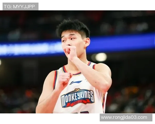 媒体人：林葳在同曦有无限开火权 但他在俄勒冈大学不具备这特权