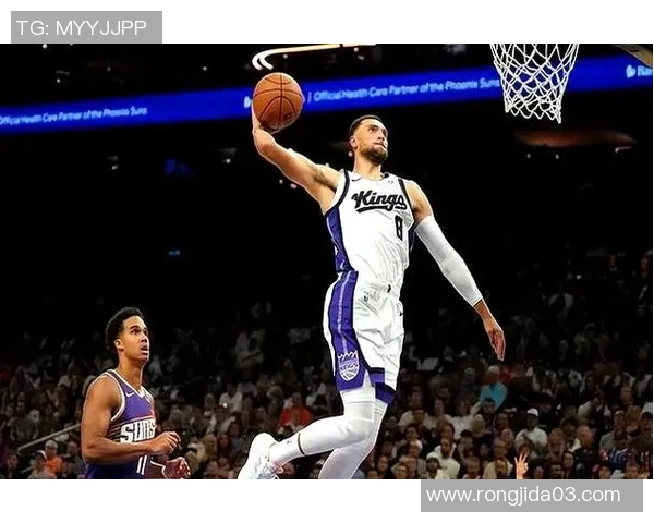 🏀布克31+5 狄龙22分 威少首秀6+6 太阳20分逆转国王