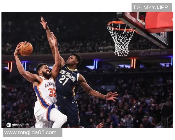 NBA半场：唐斯15分7篮板&哈特复出砍12分，阿夫迪亚13分，开拓者60-65落后尼克斯